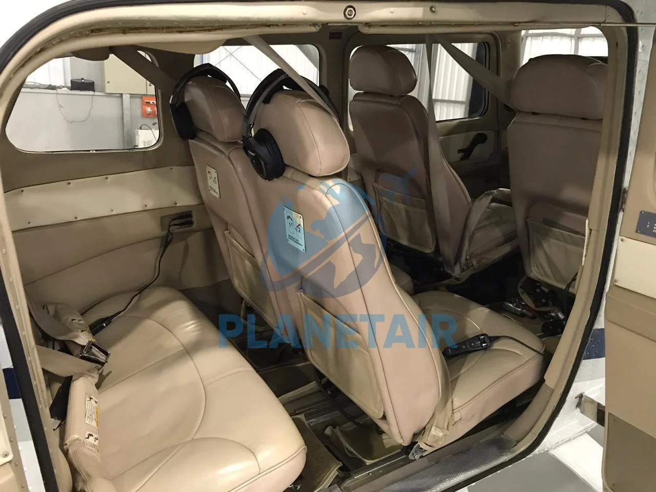 Cessna T206H Stationair TC – Ano 2010 – 2.975 Horas Totais.