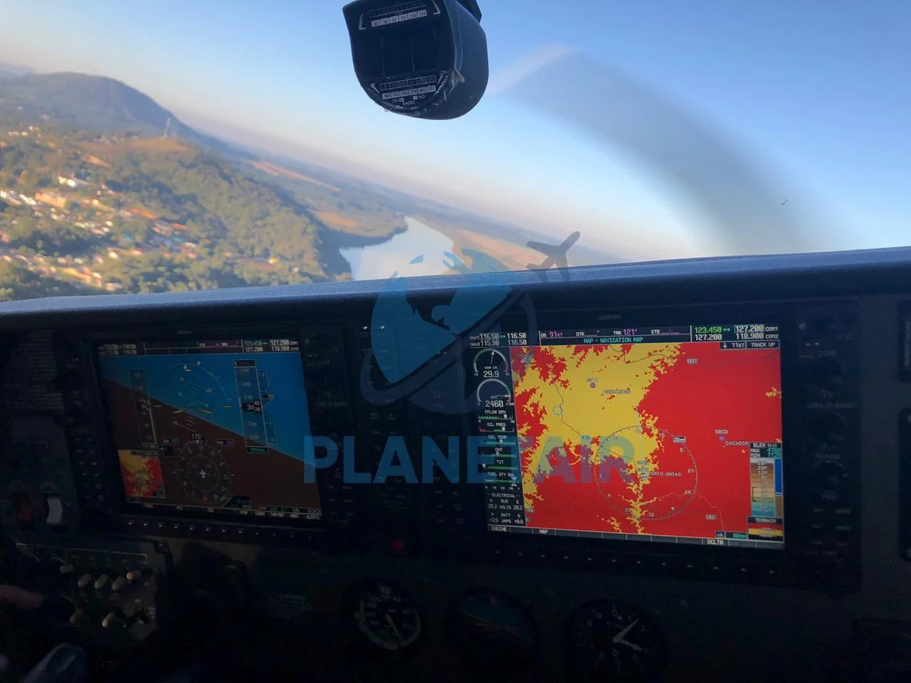 Cessna T206H Stationair TC – Ano 2010 – 2.975 Horas Totais.