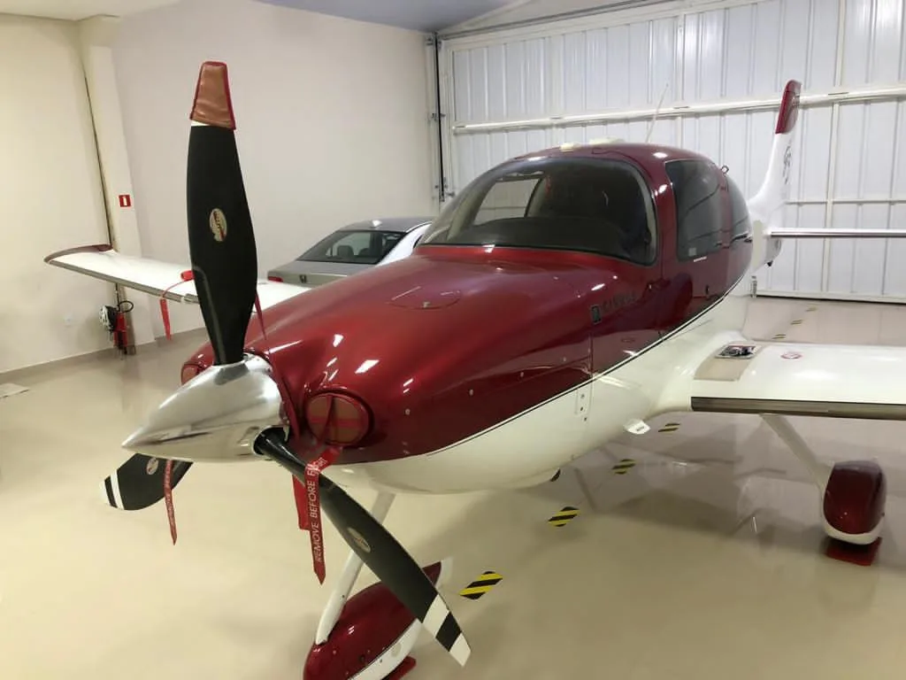 Cirrus SR22 GTSx TURBO – Ano 2008 -2.700 Horas Totais