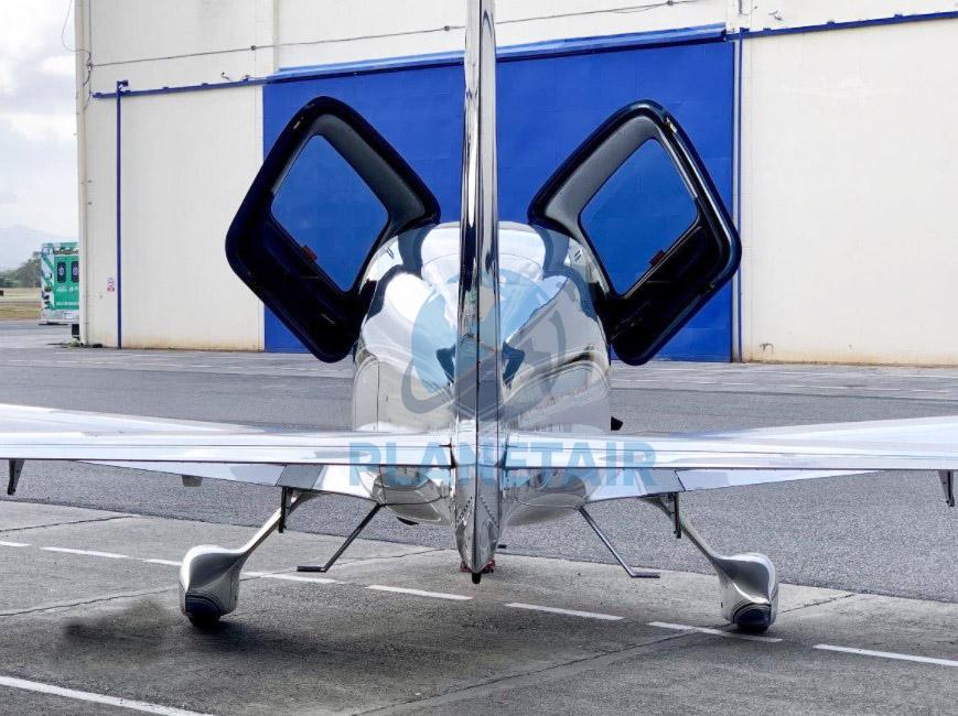 Cirrus SR22 G6 GTS – Ano 2018 – 244 Horas Totais