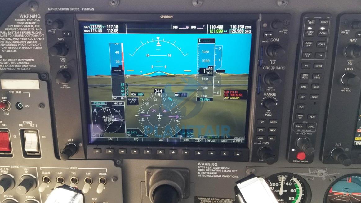 CESSNA TURBO 182T SKYLANE – ANO – 2006 – 991 H.T.