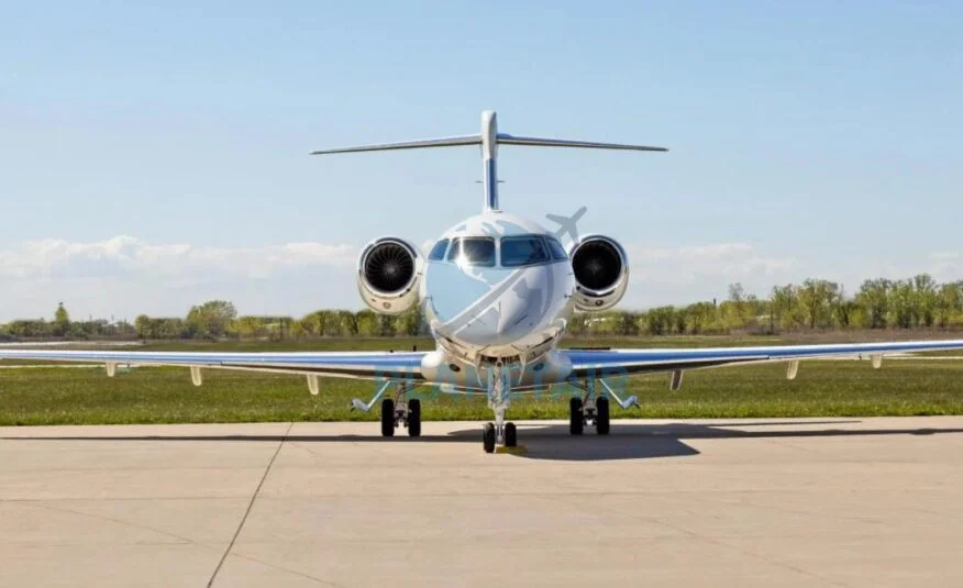 BOMBARDIER CHALLENGER 350 – ANO 2015 – 523 H.T.