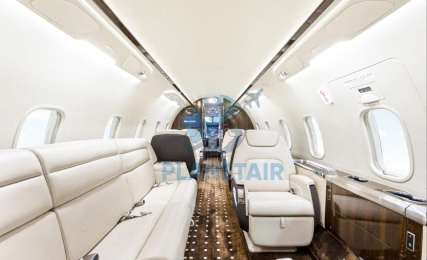 BOMBARDIER CHALLENGER 350 – ANO 2015 – 523 H.T.