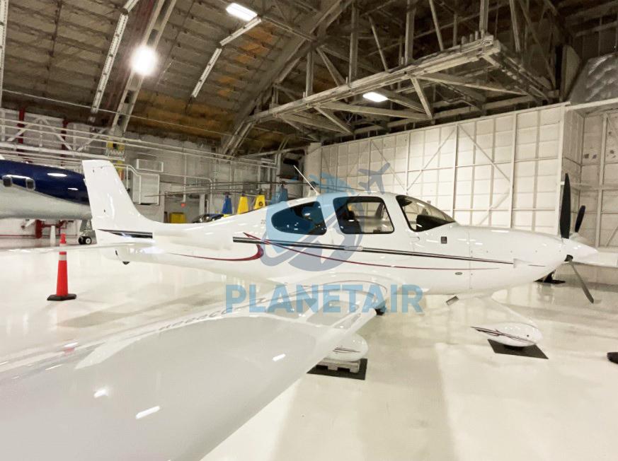 Cirrus SR22 G6 – Ano 2018 – 41 Horas Totais