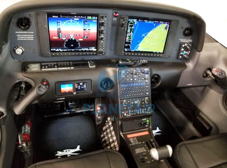 Cirrus SR22 G6 – Ano 2018 – 41 Horas Totais