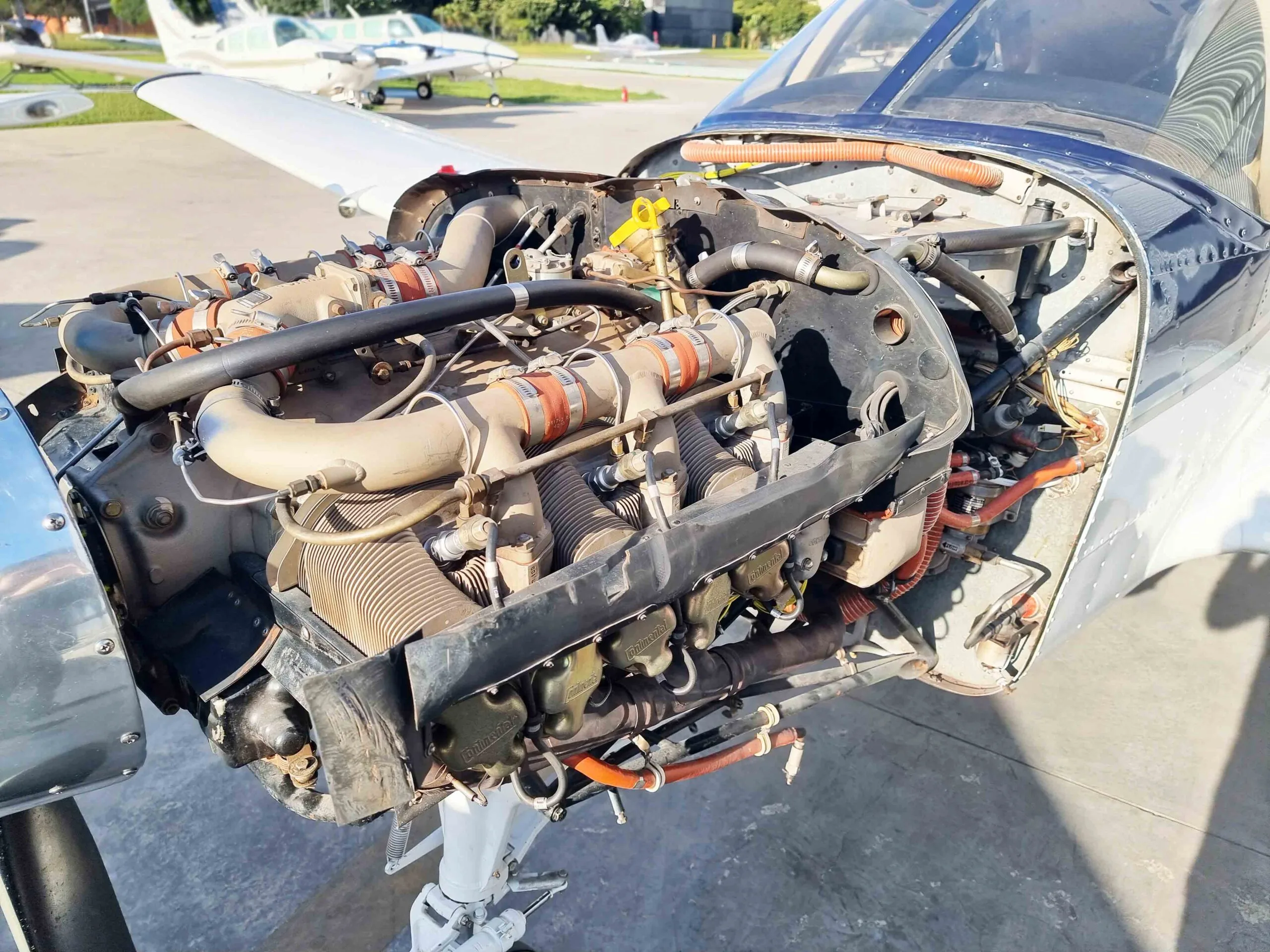 Avião Piper Arrow Turbo III – Ano 1977 – 3.200 Horas Totais