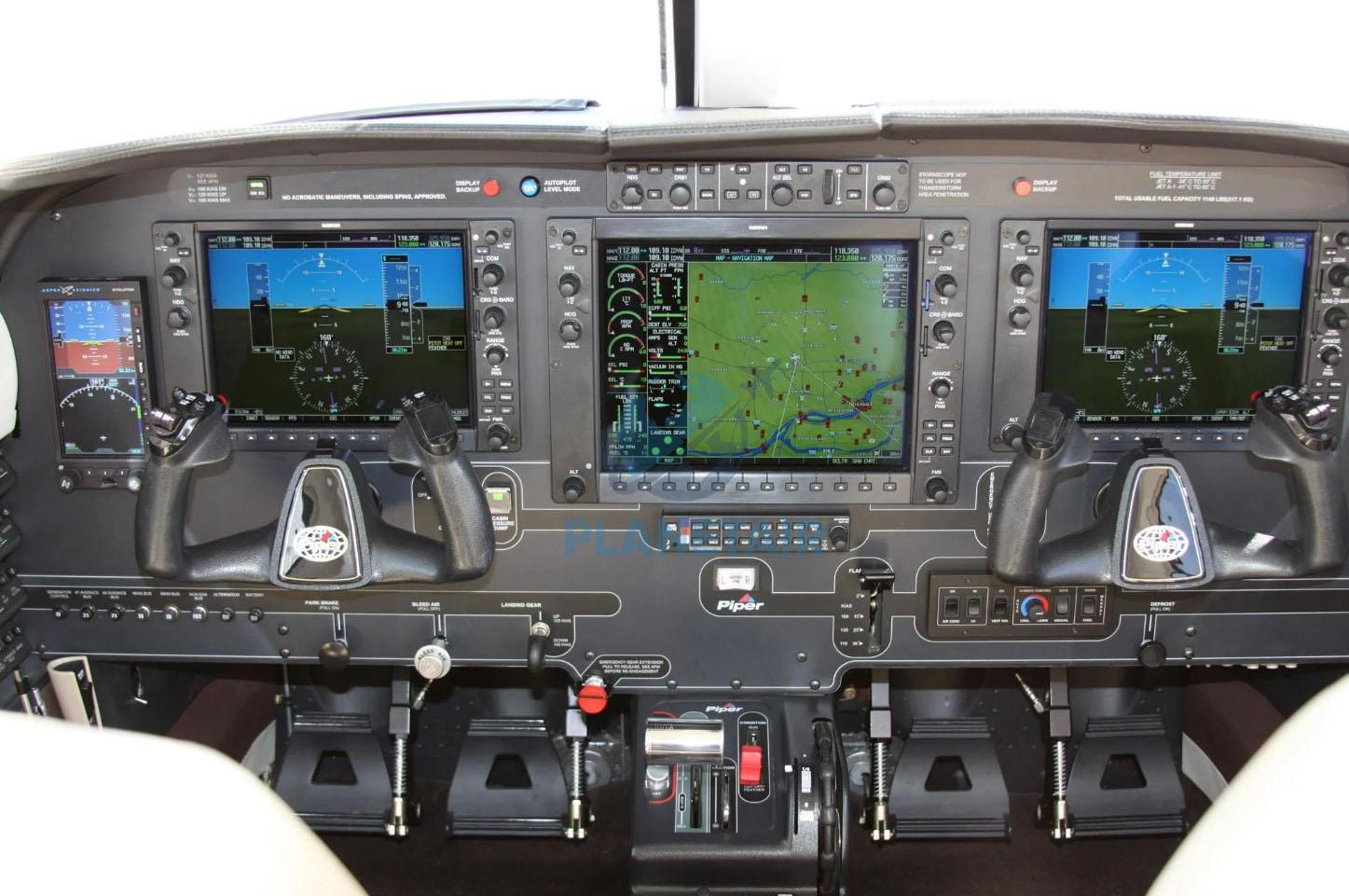 PIPER MERIDIAN M500 PA-46-500TP – Ano 2015 – 800 H.T. *Ex-works