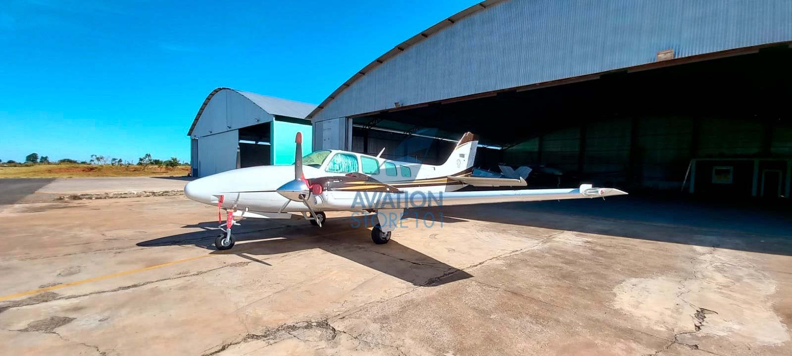 Beechcraft Baron 58 – Ano 1979 – 2.850 H.T.