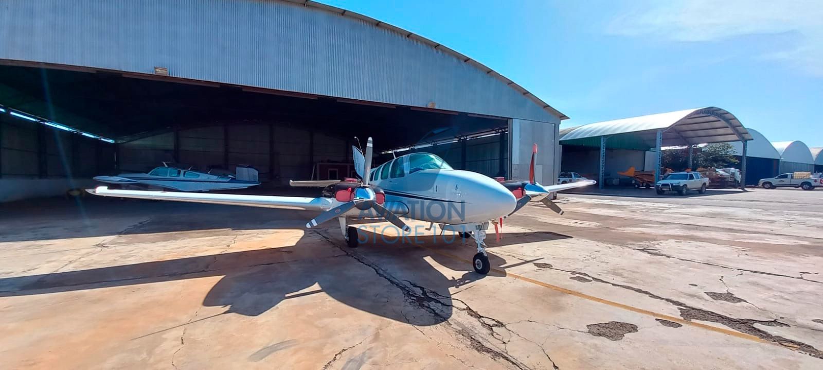 Beechcraft Baron 58 – Ano 1979 – 2.850 H.T.