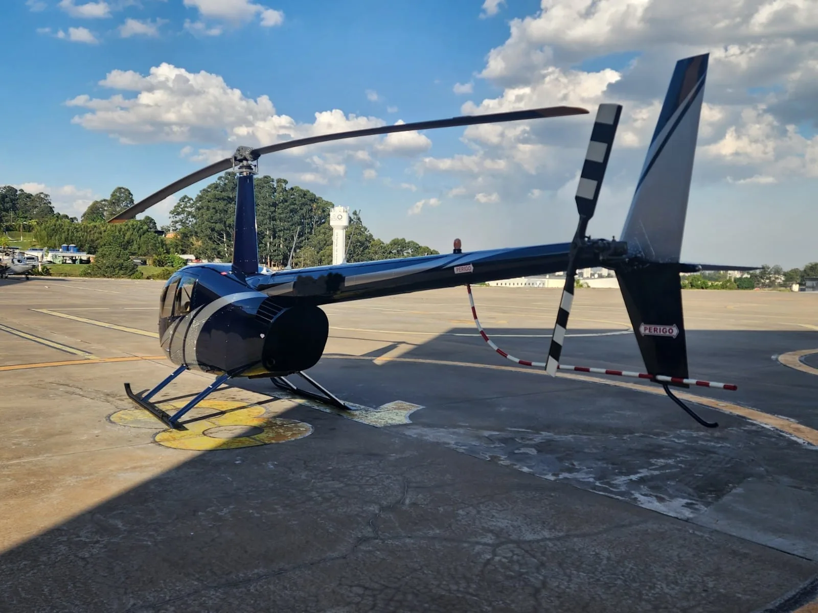 Robinson R44 Raven II – Ano 2008 – 2.300 H.T.
