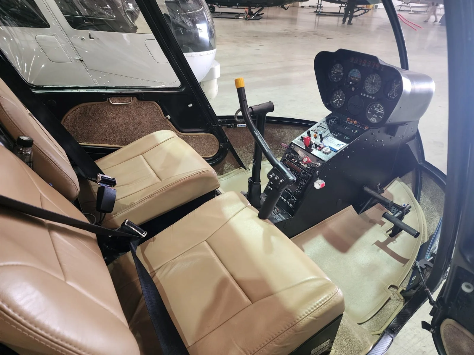 Robinson R44 Raven II – Ano 2008 – 2.300 H.T.