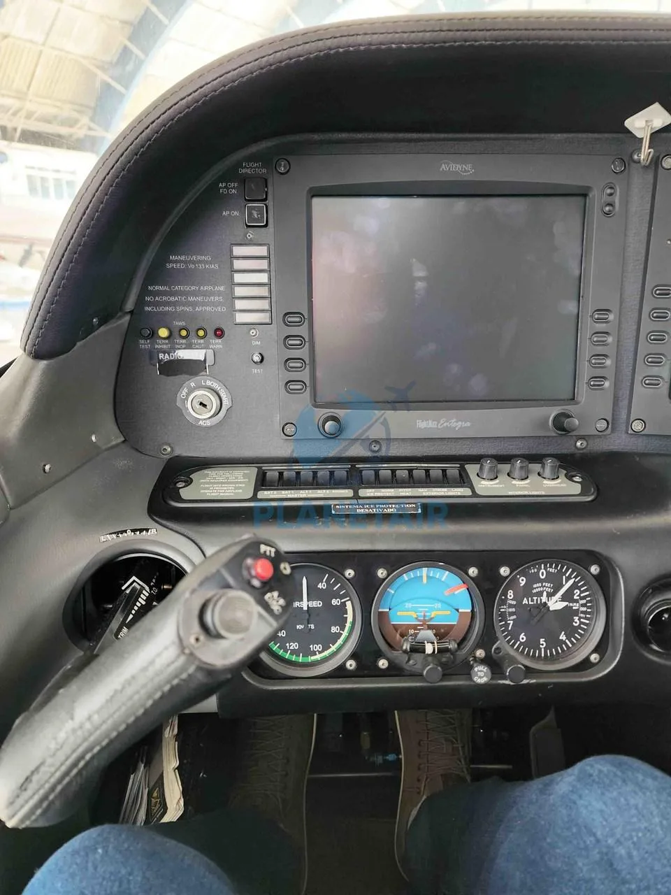 Cirrus SR22 G3 GTS-X Turbo – Ano 2007 – 1920 horas totais