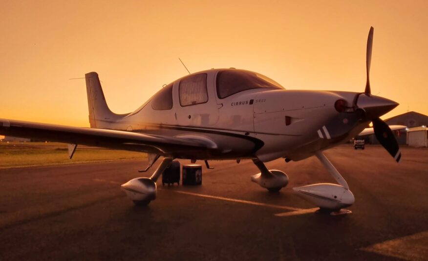 Cirrus Aircraft SR22 X – Ano 2010 – 1.150 horas totais