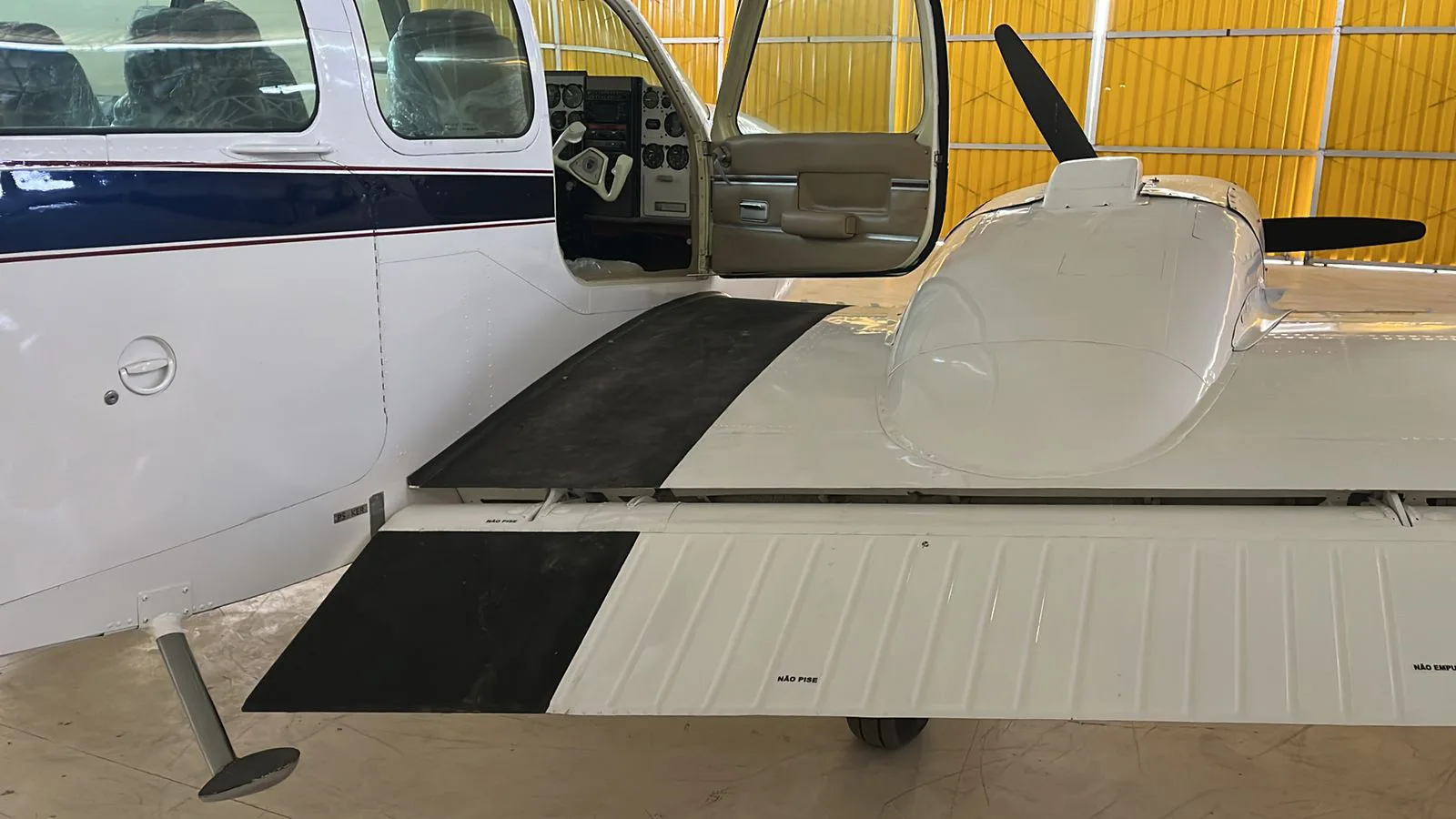 Beechcraft Baron D55 – Ano 1969 – 5.400 H.T.