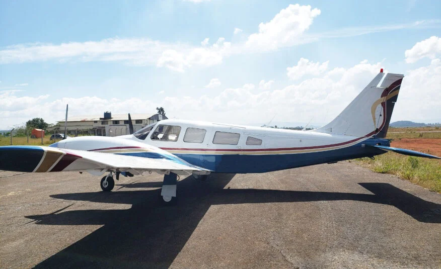 Avião Bimotor Piper Seneca II PA-34-200T – Ano 1980 – 4.000 H.T.