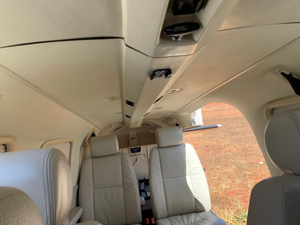Piper Aircraft Seneca V PA-34-220T – Ano 2001 – 1900 H.T.