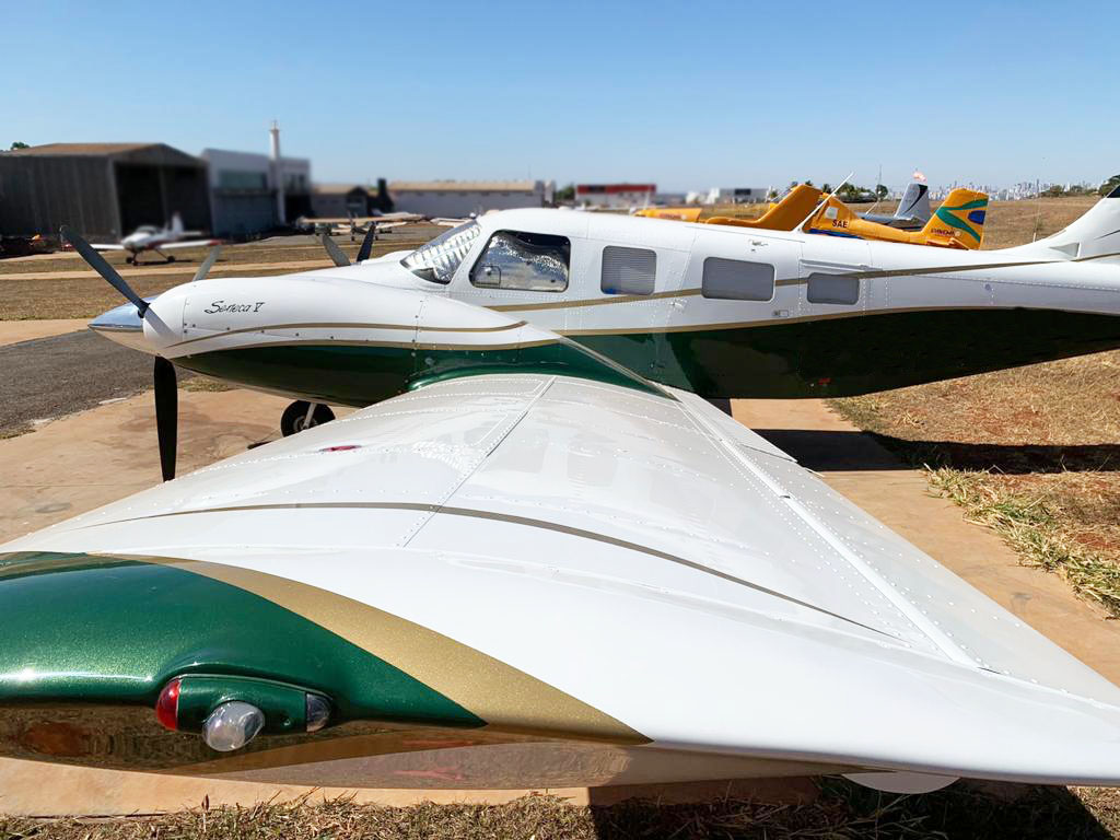 Piper Aircraft Seneca V PA-34-220T – Ano 2001 – 1900 H.T.