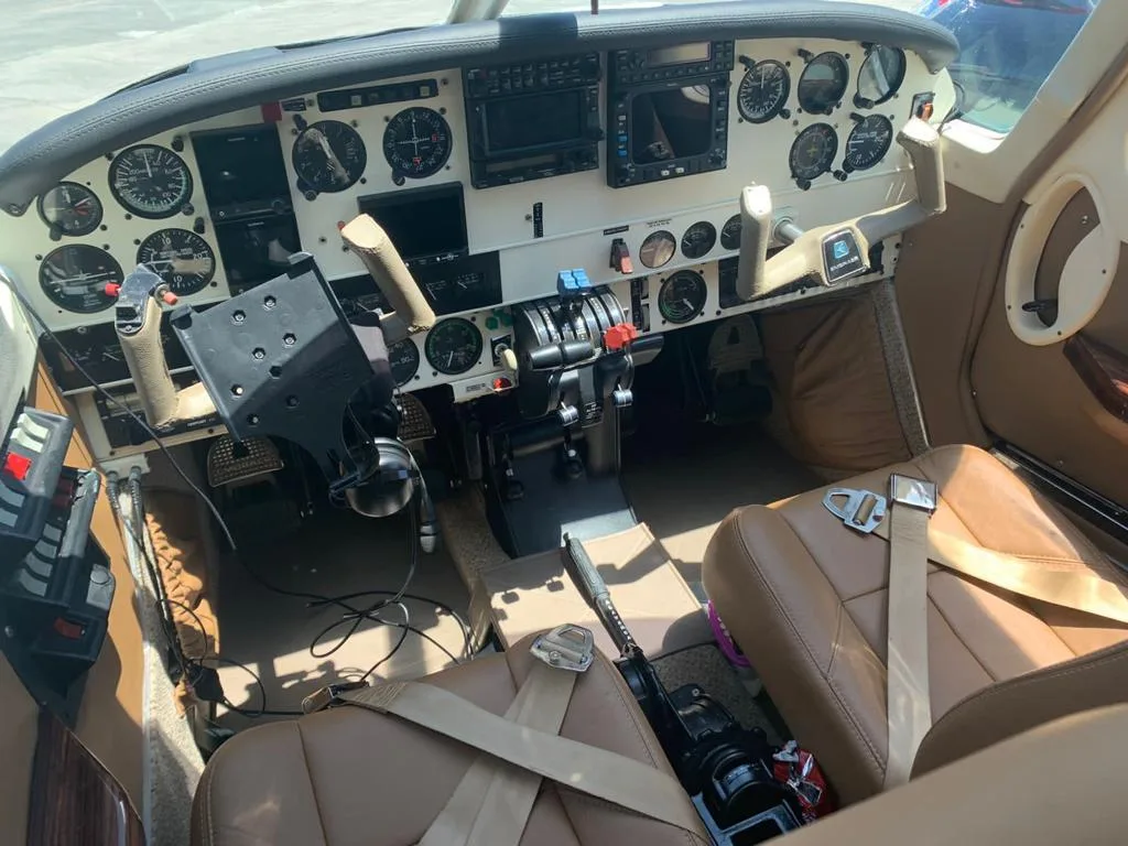Avião Embraer Seneca II EMB-810C – Ano 1980 – 5.650 H.T.
