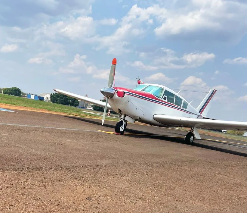 Avião Piper Comanche C260 (PA-24-260) – Ano 1970 – 1.680 H.T.
