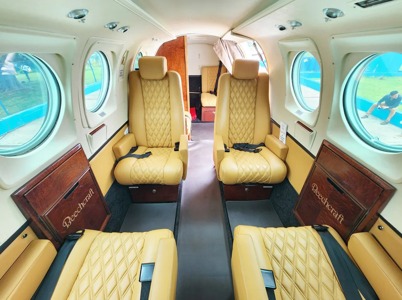 Beechcraft King Air C90A – Ano 1981 – 9.150 H.T.