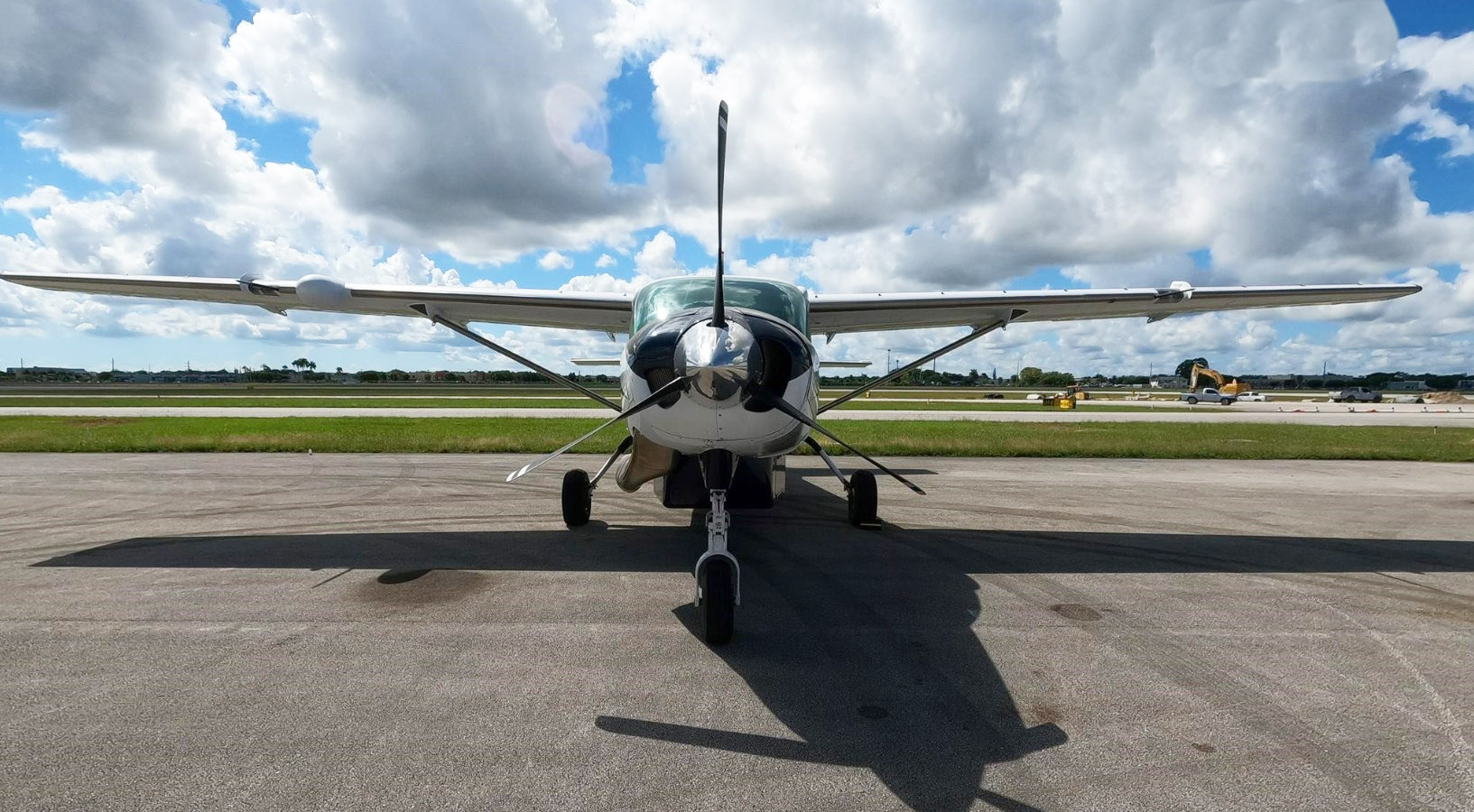 Avião Turbo Hélice Cessna Grand Caravan 208B – Ano 2009 – 3.173 Horas Totais