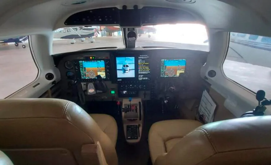 Piper Mirage PA-46-350P – 2011 – 1620 H.T., photo 23