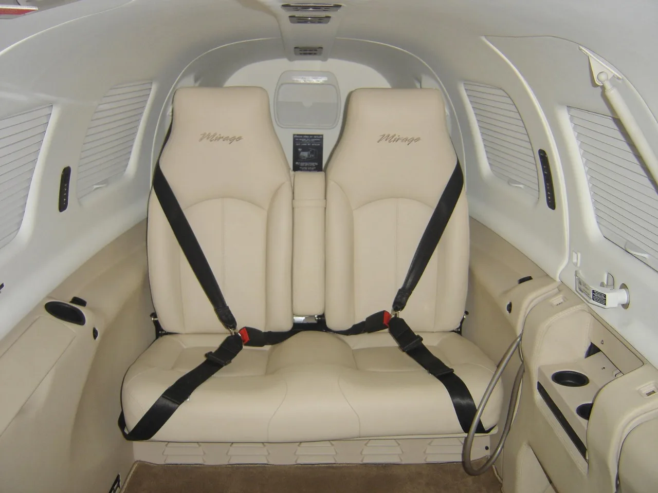 Piper Mirage PA-46-350P – Ano 2011 – 1620 H.T.