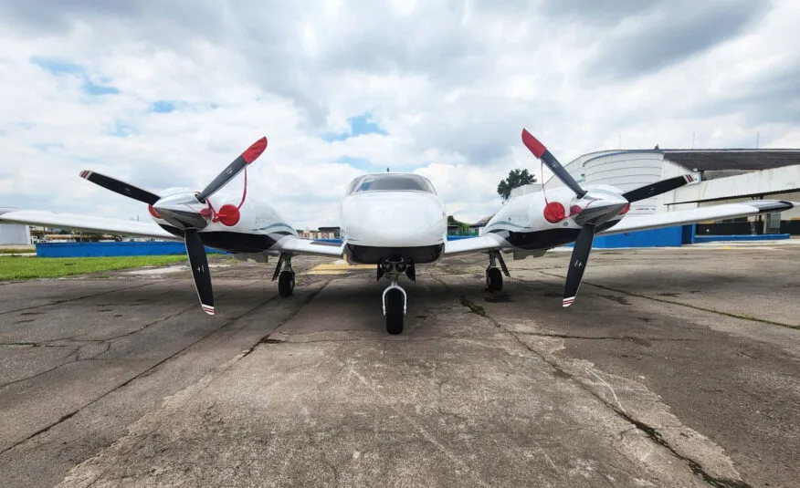 Piper Aircraft Seneca V PA-34-220T  – Ano 2013 – 920 H.T.