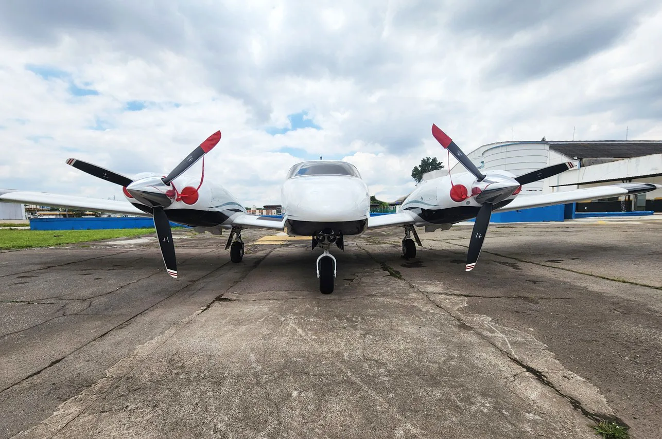 Piper Aircraft Seneca V PA-34-220T – Ano 2013 – 920 H.T.