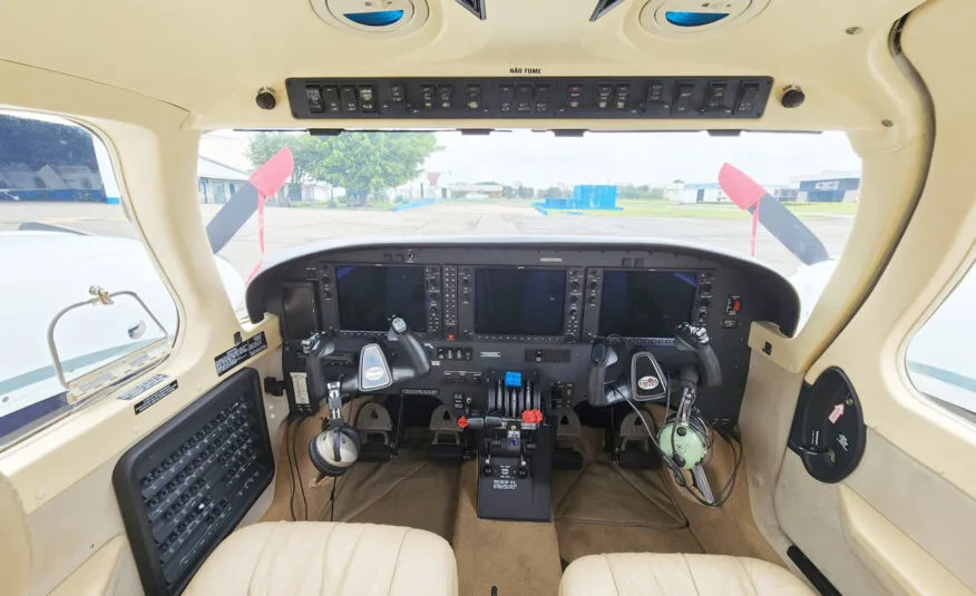Piper Aircraft Seneca V PA-34-220T  – Ano 2013 – 920 H.T.