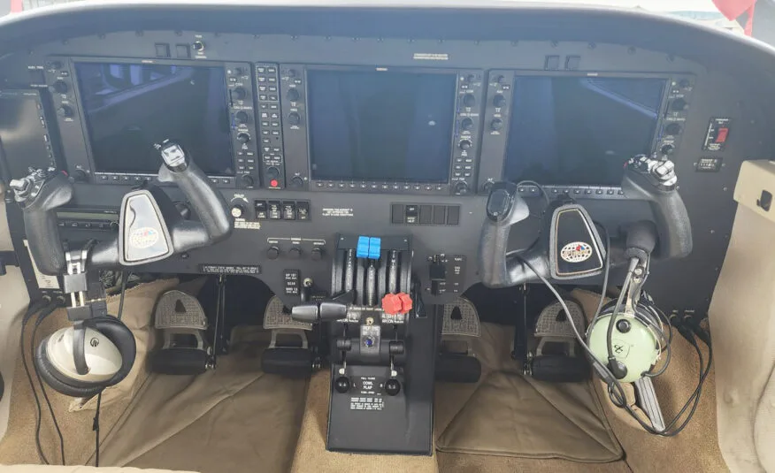 Piper Aircraft Seneca V PA-34-220T  – Ano 2013 – 920 H.T.