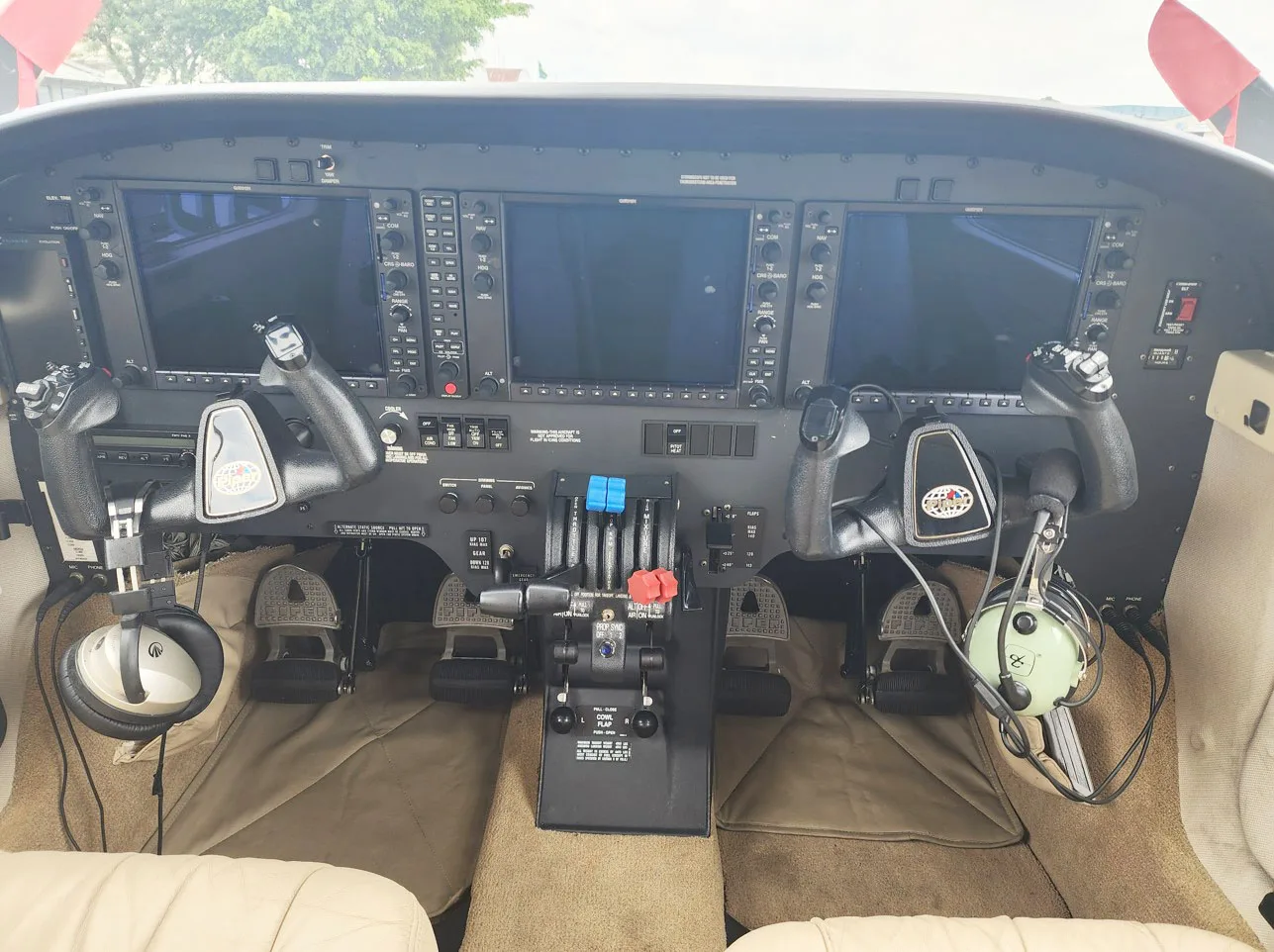Piper Aircraft Seneca V PA-34-220T – Ano 2013 – 920 H.T.