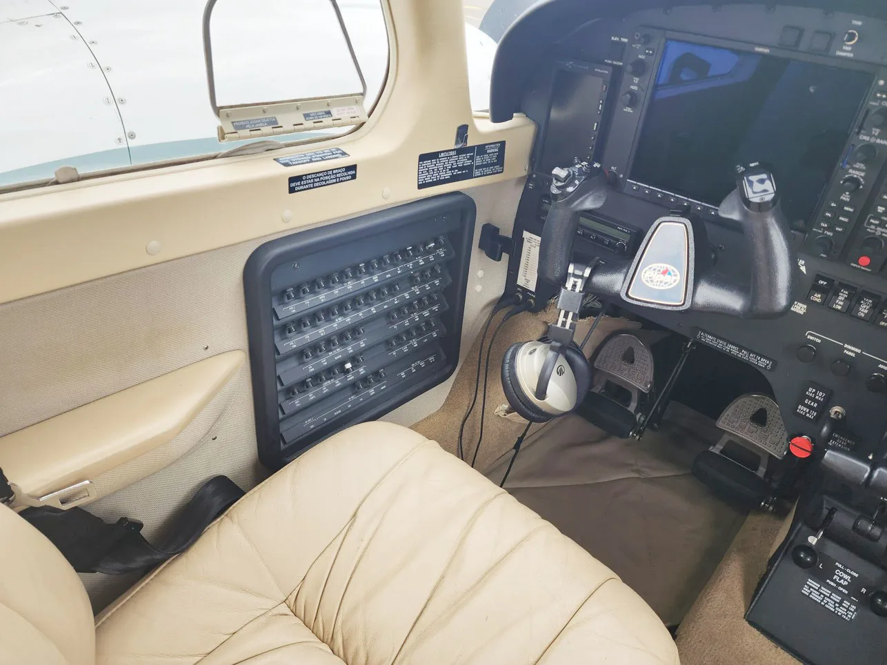 Piper Aircraft Seneca V PA-34-220T – Ano 2013 – 920 H.T.