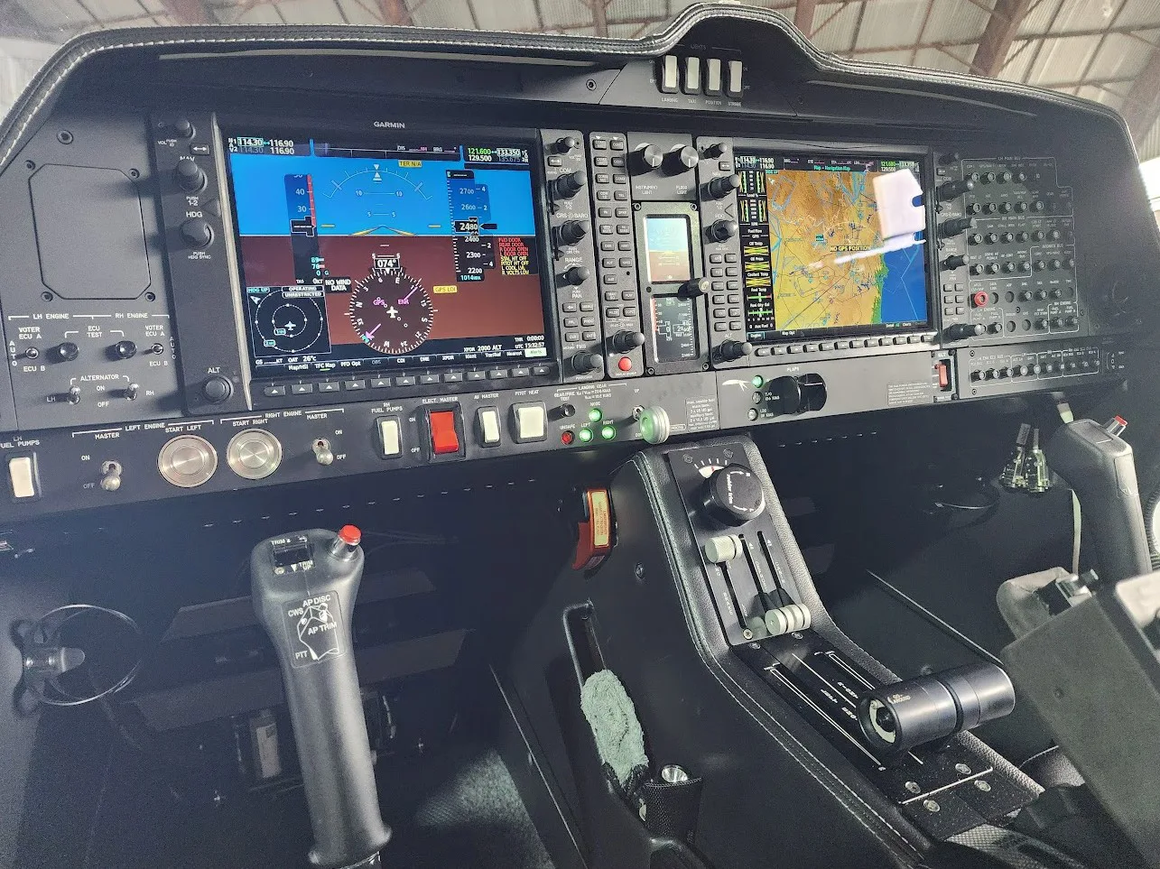 Avião Bimotor Diamond DA62 – Ano 2018 – 1.300 horas totais