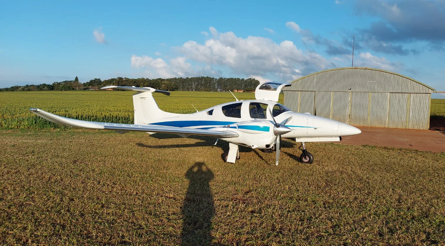 Avião Bimotor Diamond DA62 – Ano 2018 – 1.300 horas totais