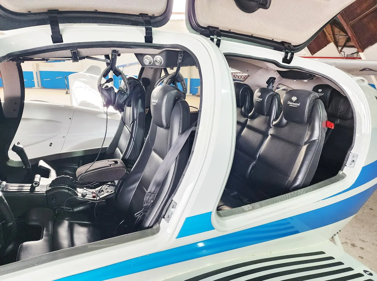 Avião Bimotor Diamond DA62 – Ano 2018 – 1.300 horas totais