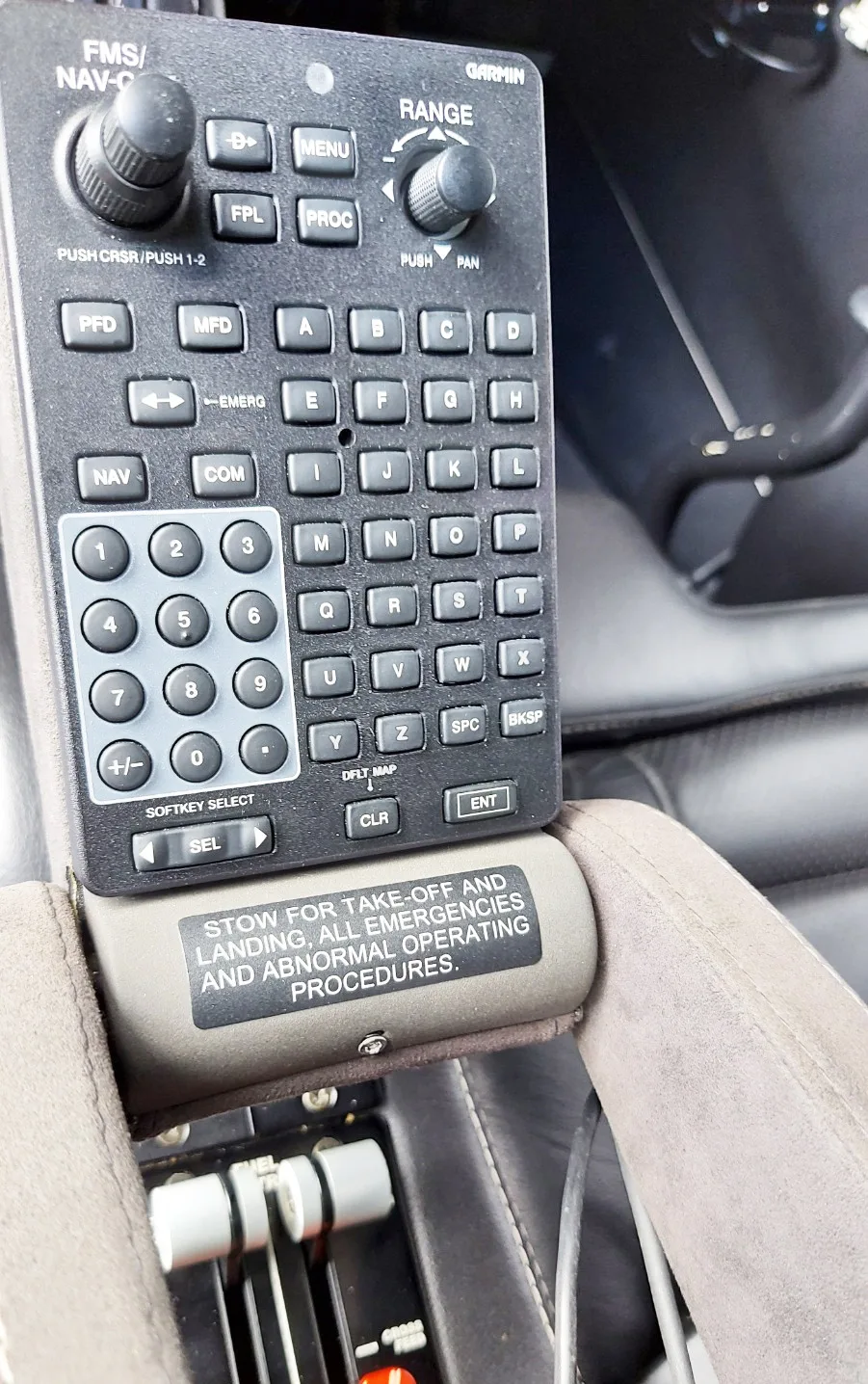 Avião Bimotor Diamond DA62 – Ano 2018 – 1.300 horas totais