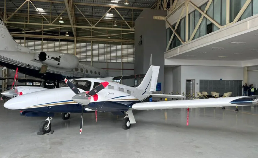 Avião Piper Seneca V PA-34-220T – Ano 2008 – 1.520 H.T.