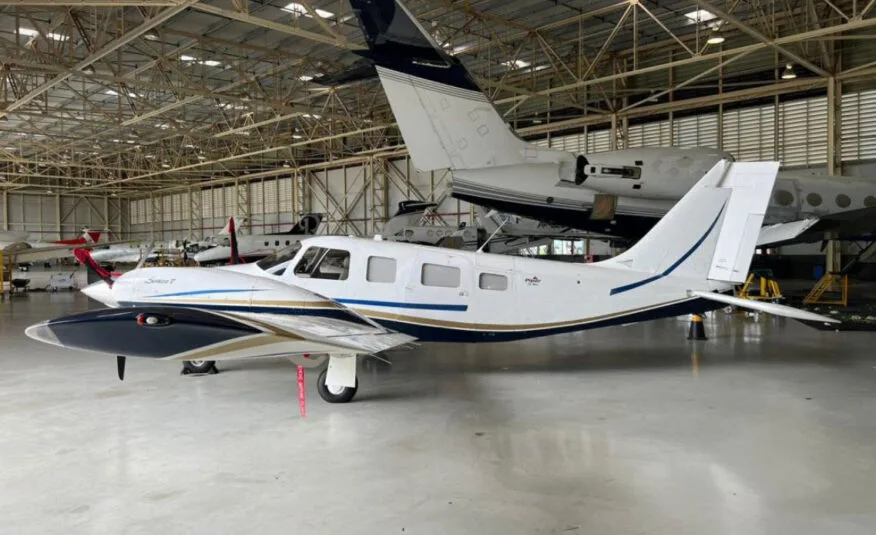 Avião Piper Seneca V PA-34-220T – Ano 2008 – 1.520 H.T.