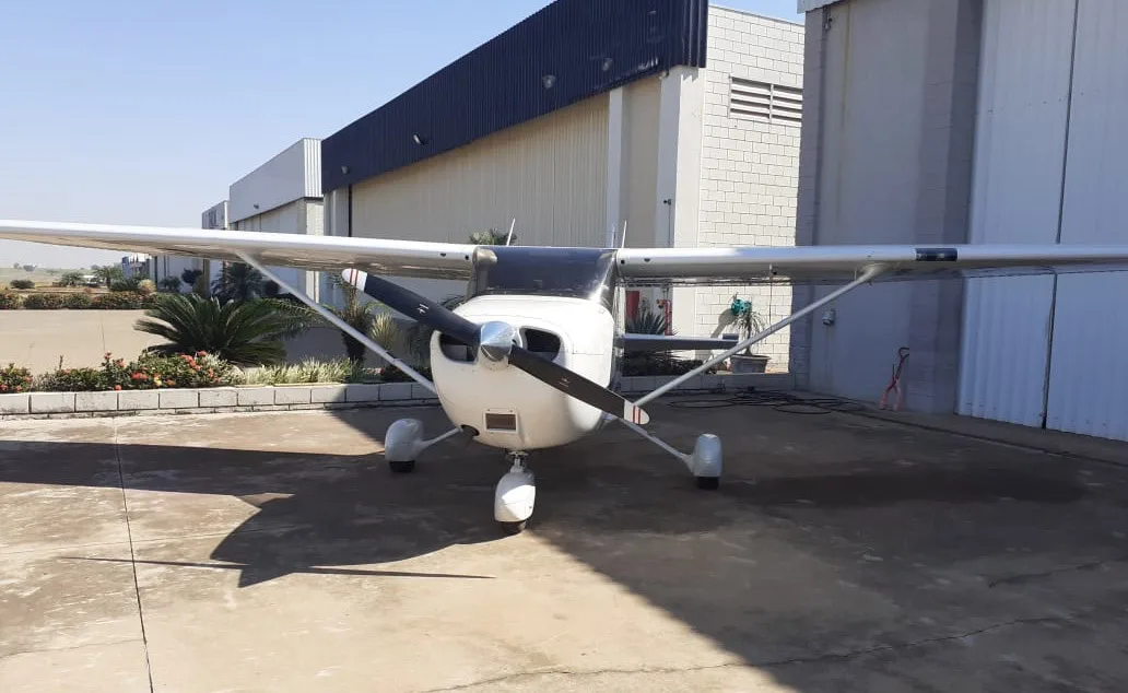Cessna Aircraft 172 SP – Ano 2008 – 1.030 H.T.