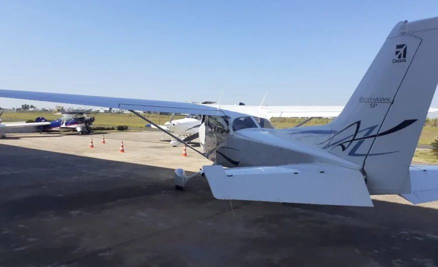 Cessna Aircraft 172 SP – Ano 2008 – 1.030 H.T.