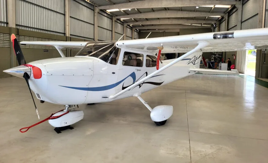 Cessna Aircraft 172 SP – Ano 2008 – 1.030 H.T.