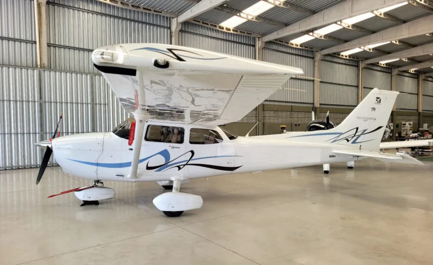 Cessna Aircraft 172 SP – Ano 2008 – 1.030 H.T.