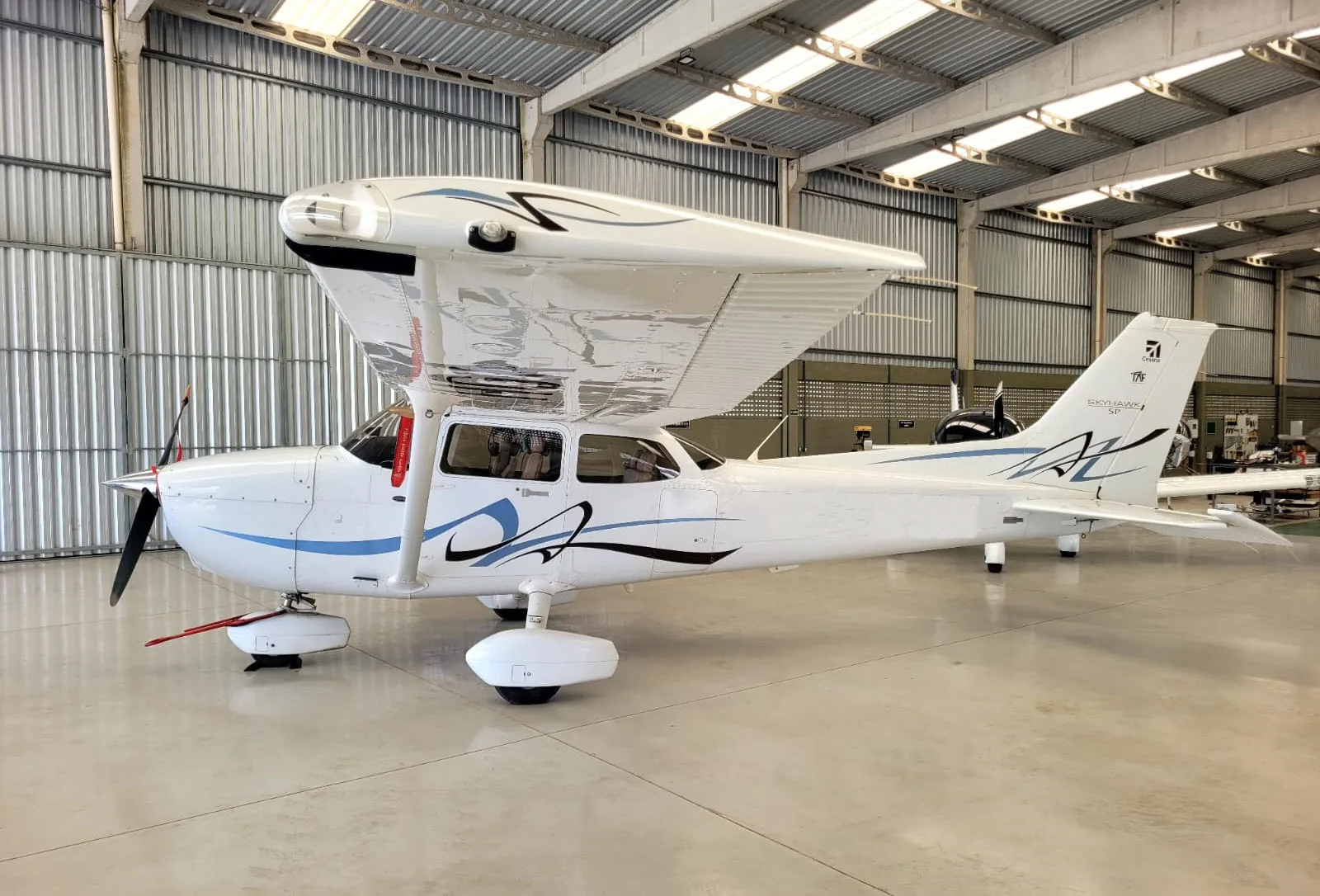 Cessna Aircraft 172 SP – Ano 2008 – 1.030 H.T.