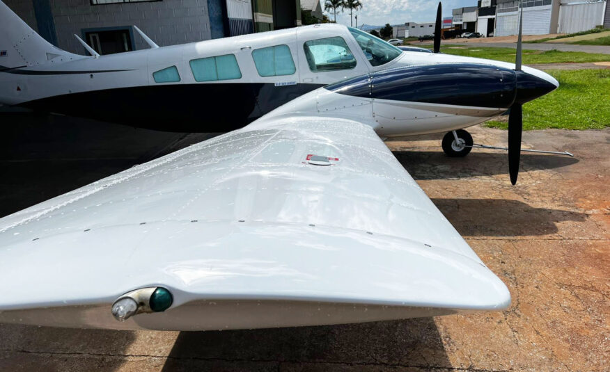 Avião Embraer Seneca II EMB-810C – Ano 1976 – 3.261 H.T.