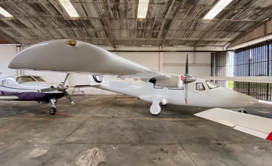 Avião Vulcanair P68R – Ano 2013 – 484 horas totais