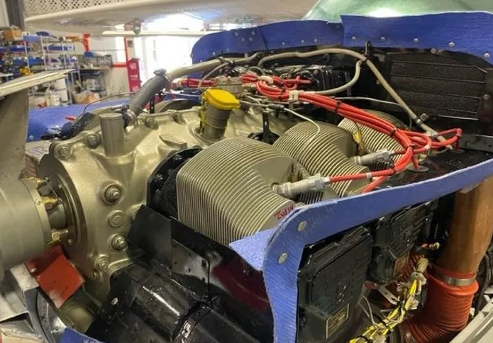 Avião Cessna 210L – Ano 1979 – 6.185 Horas totais