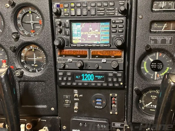 Avião Cessna 210L – Ano 1979 – 6.185 Horas totais