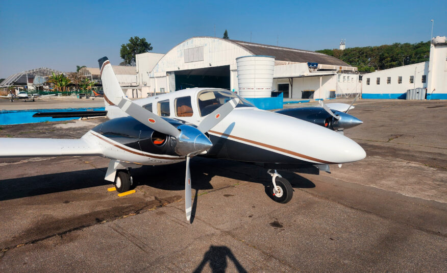 Avião Seneca III EMB-810D – Ano 1994 – 2.568 H.T.