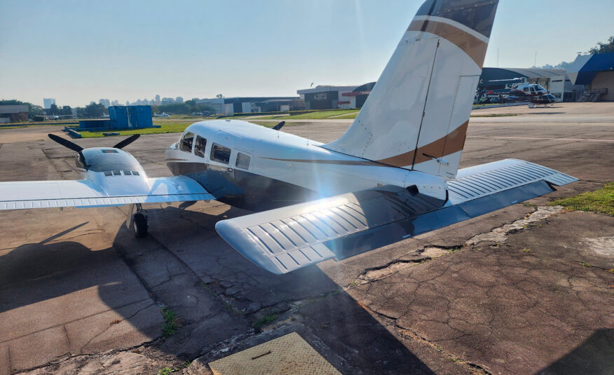 Avião Seneca III EMB-810D – Ano 1994 – 2.568 H.T.